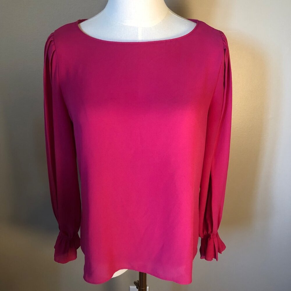 Carmen Long Sleeve Round Neck Lightweight Hot Pink Blouse Size PS